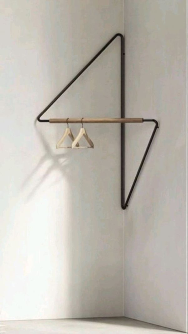 3d3891d5ab1c874e78ccbef616c4bd72 Hang & Hold 0004